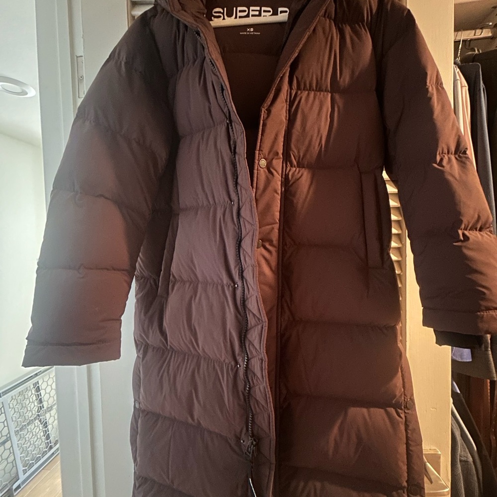 Aritzia Brown Puffer Coat - Picture 3 of 5